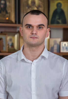 Хохлов Евгений Геннадиевич Хохлов Евгений Геннадиевич